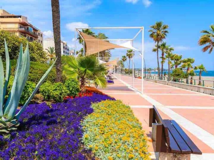 Lovely 1 Bedroom Apartment With Sea Views And Pool Эстепона Экстерьер фото