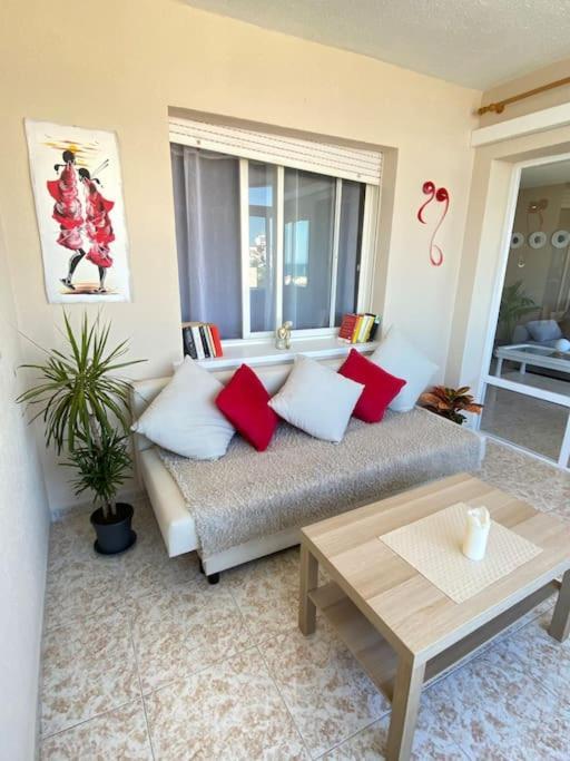 Lovely 1 Bedroom Apartment With Sea Views And Pool Эстепона Экстерьер фото