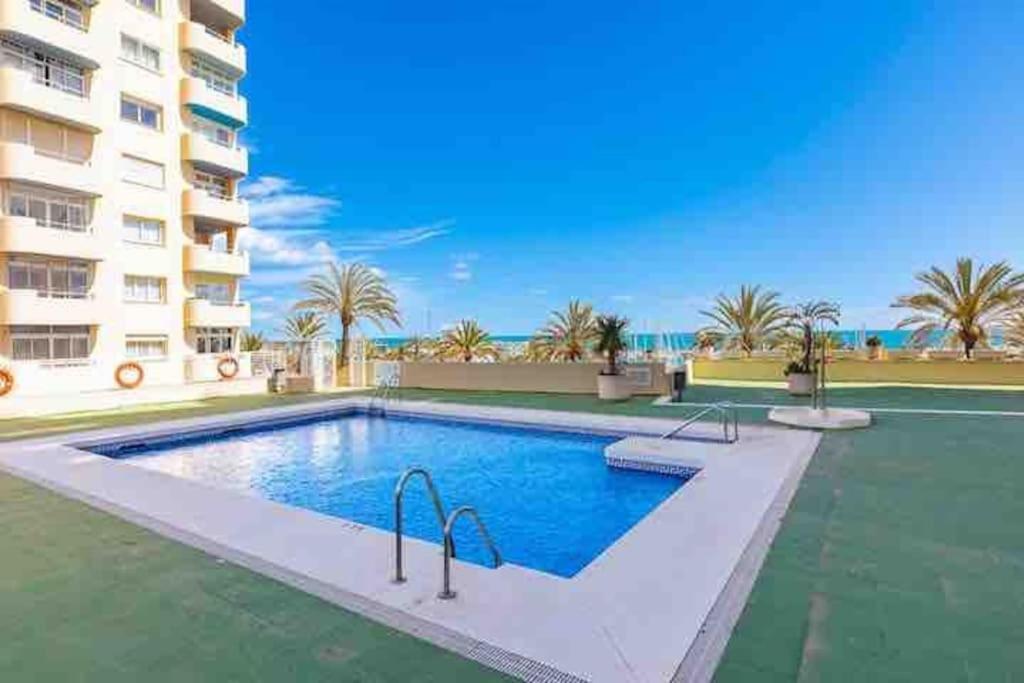 Lovely 1 Bedroom Apartment With Sea Views And Pool Эстепона Экстерьер фото