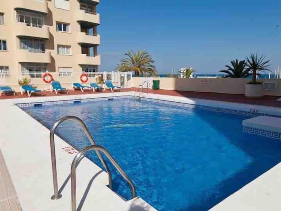 Lovely 1 Bedroom Apartment With Sea Views And Pool Эстепона Экстерьер фото